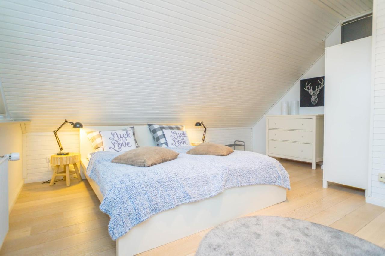 Perfekte Wohnung In Perfekter Lage Mit Balkon! Вестерланд Екстериор снимка