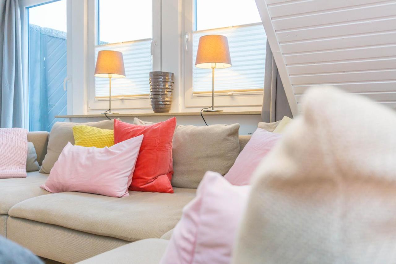 Perfekte Wohnung In Perfekter Lage Mit Balkon! Вестерланд Екстериор снимка