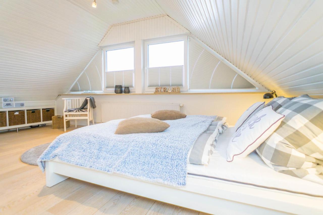 Perfekte Wohnung In Perfekter Lage Mit Balkon! Вестерланд Екстериор снимка